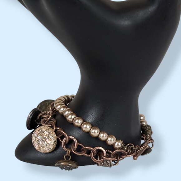 V. 2-Strand Faux Pearl & Dangling Button Charm Bracelet - Picture 2 of 5